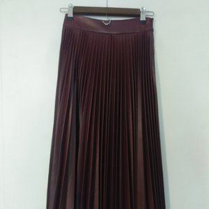 Tara Jarmon faux-leather wine pleated midi skirt